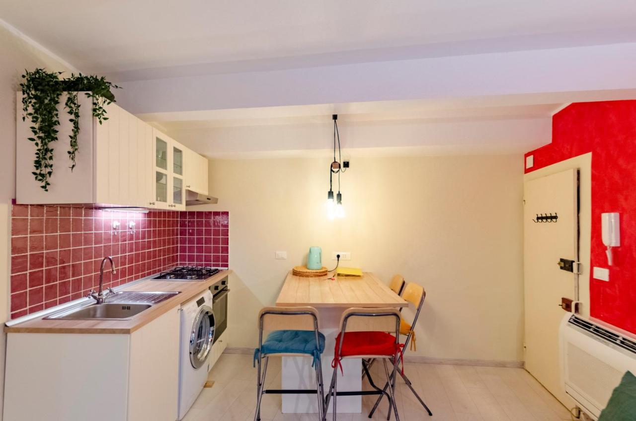 Joivy Cosy Flat In The Centre Apartment Genoa Exterior photo